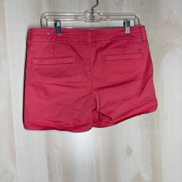 American Eagle midi shorts dark pink, size 6 - Picture 8 of 13
